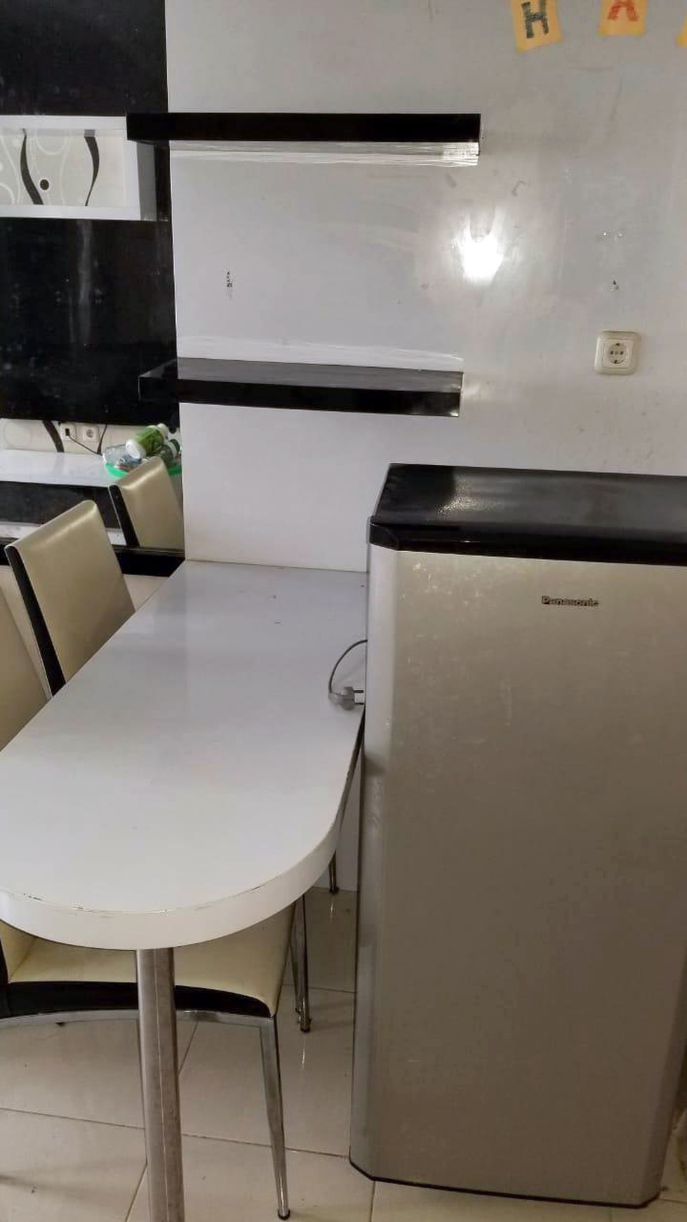 Jual Apartemen 2 Badroom, Full Furnished, View Pool, Siap Huni - TAN -