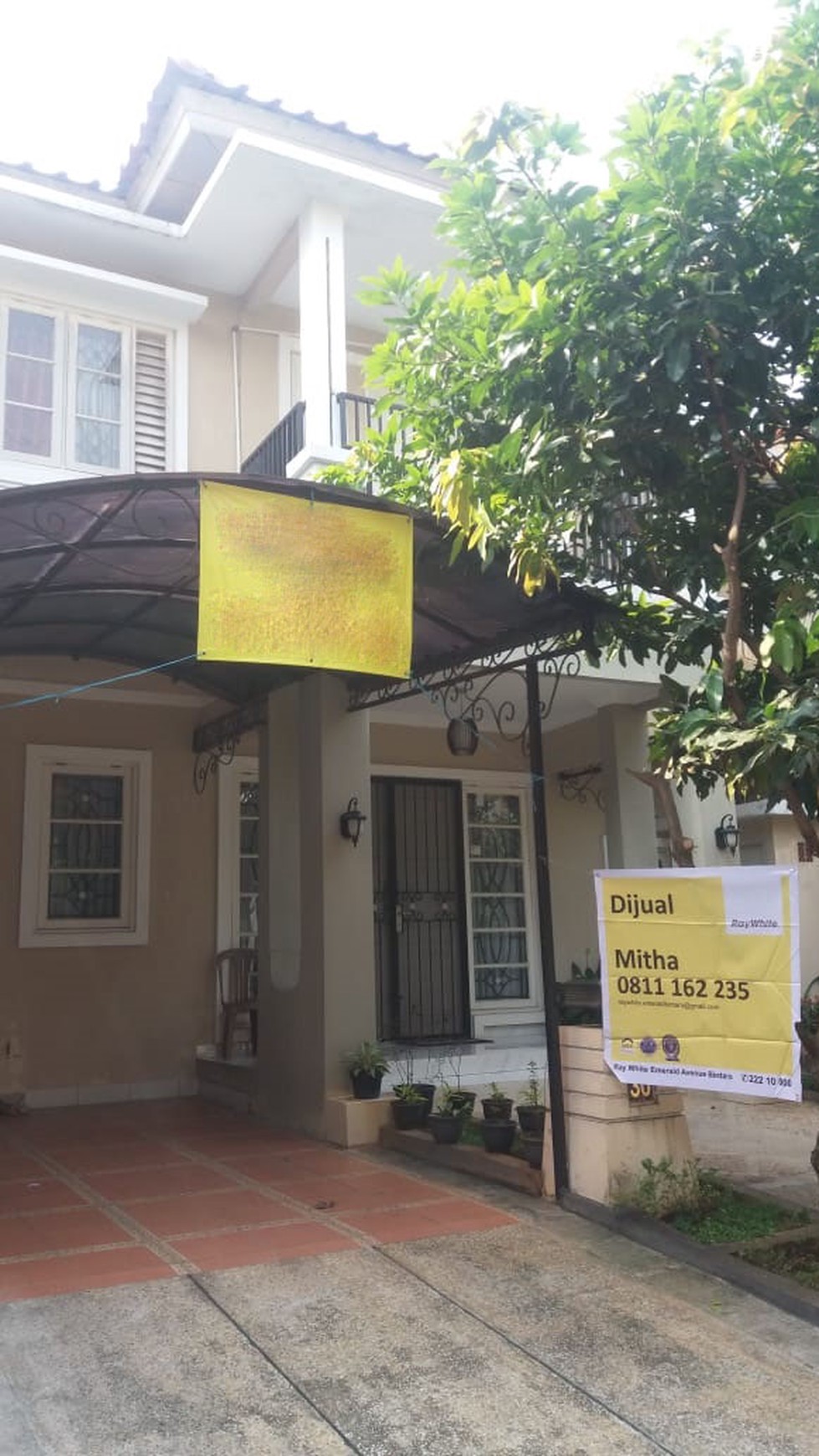 Rumah Cantik, minimalis dan siap huni di kawasan Puri Bintaro