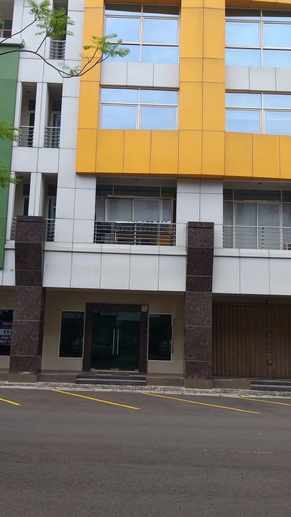Lokasi Aman, Strategis , cocok untuk kantor dan usaha