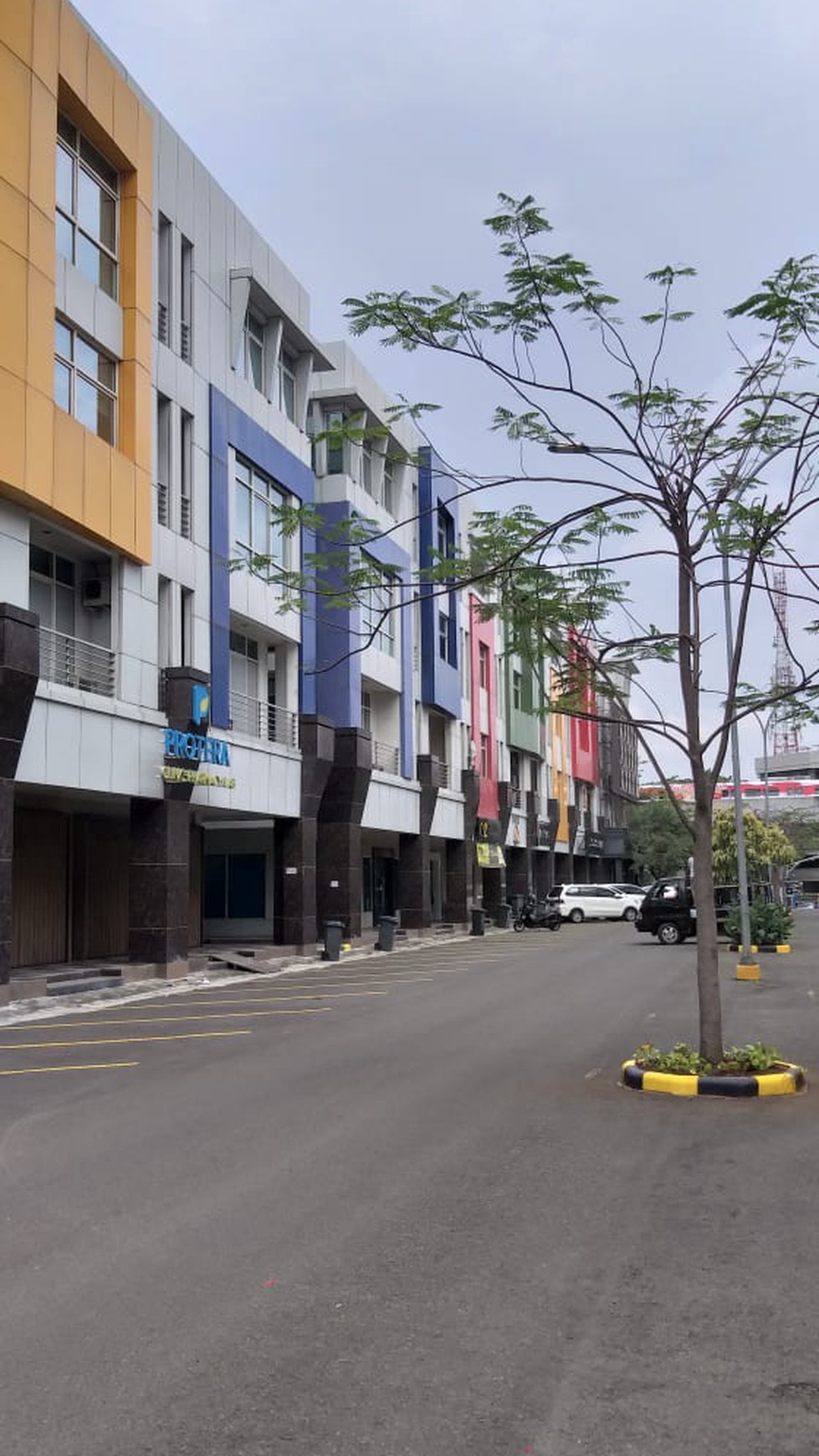 Lokasi Aman, Strategis , cocok untuk kantor dan usaha
