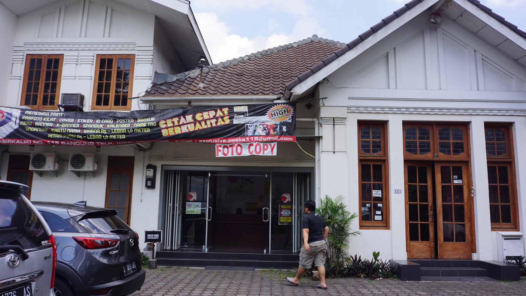 Ruang Usaha jalan utama pasir kaliki dekat IP, Living Plaza