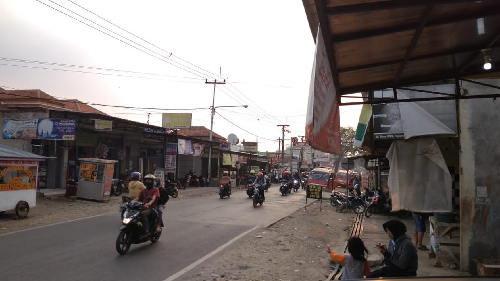 ruko lokasi strategis jalan utama jl pembangunan/cipatik