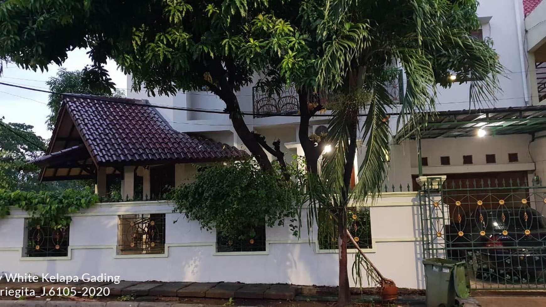 Rumah Semi Furnish Ujung Menteng-Menteng Utama, Luas 318/176m2