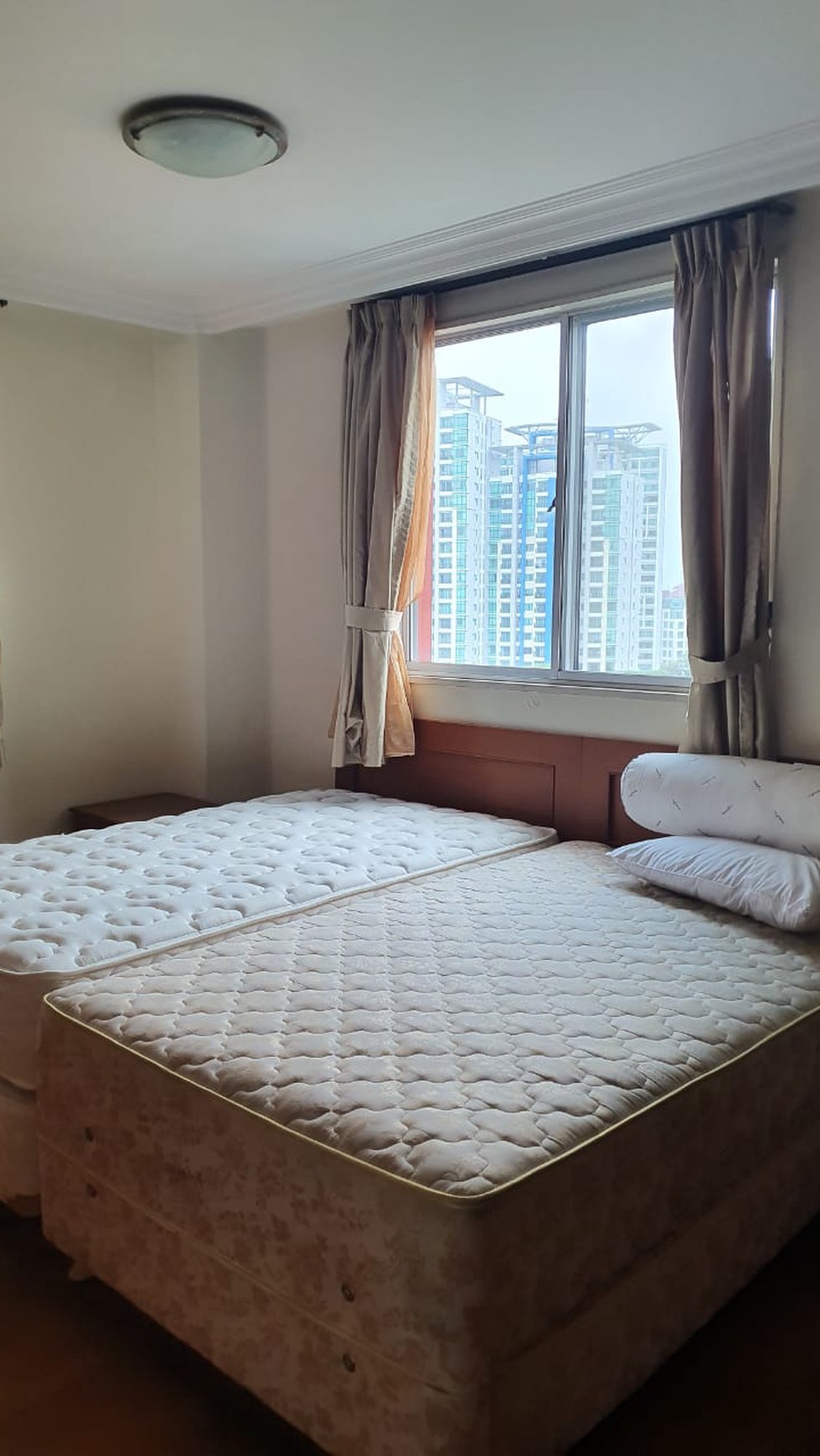Luxury Apartment dengan 2 Kamar Tidur di Nuansa Hijau Tower