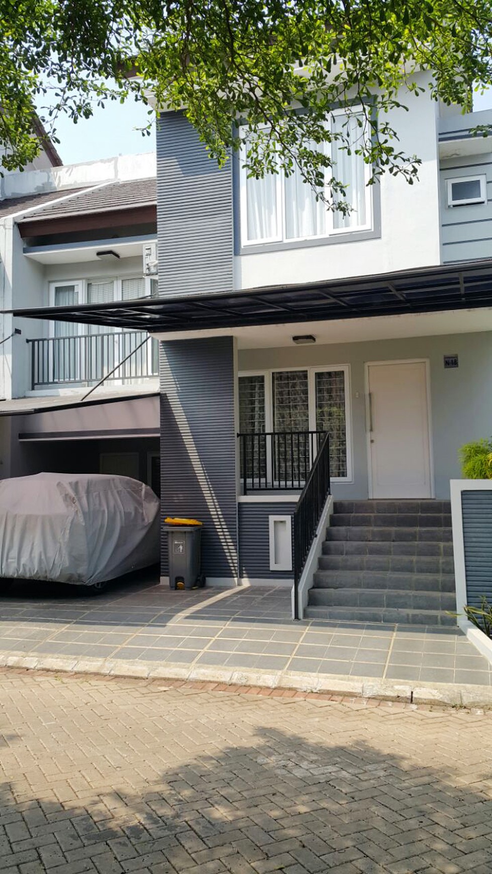 Rumah Cantik dan Siap Huni di Cluster Bintaro Hills, Ciputat