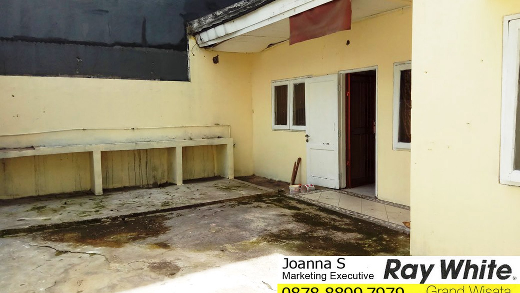 DIJUAL RUMAH di Celebration Garden Boulevard, Grand Wisata