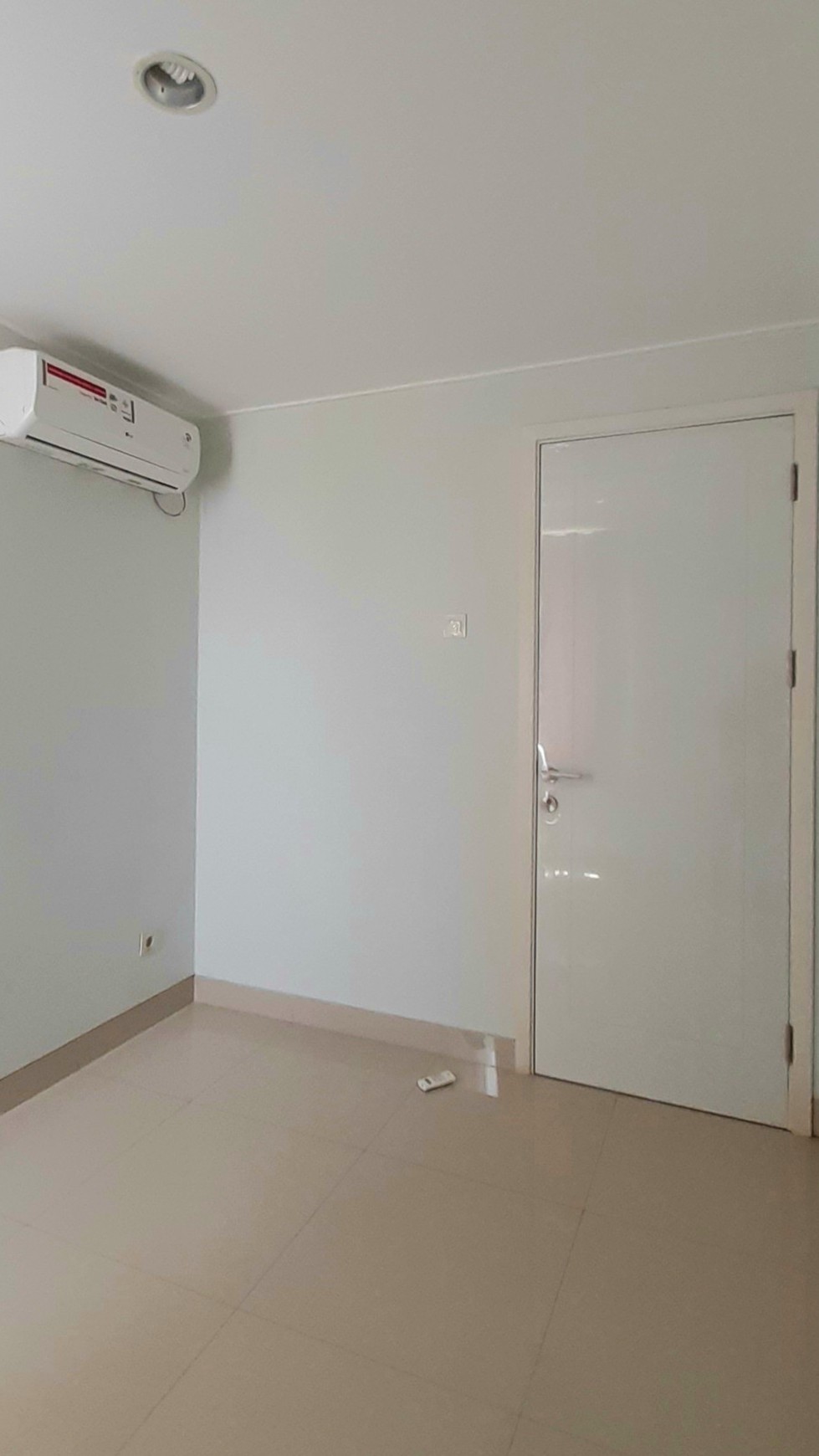 Rumah Hook Minimalis Modern dgn Sentuhan Ala Jepang di Bintaro Jaya Harga 130Jt/Thn nego