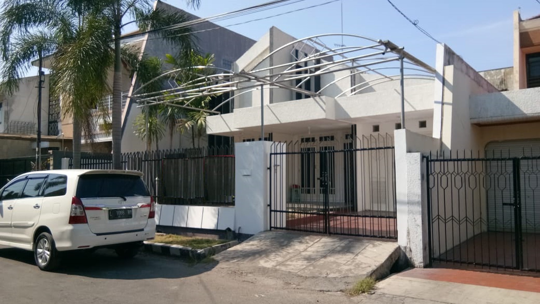 Rumah Kertajaya Indah Surabaya