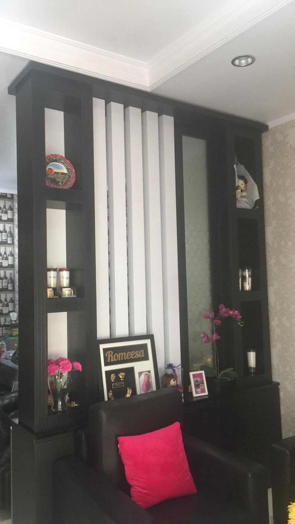 Dijual Cepat Rumah Design Minimalis Dalam Komplek Yang Nyaman Full Furnish