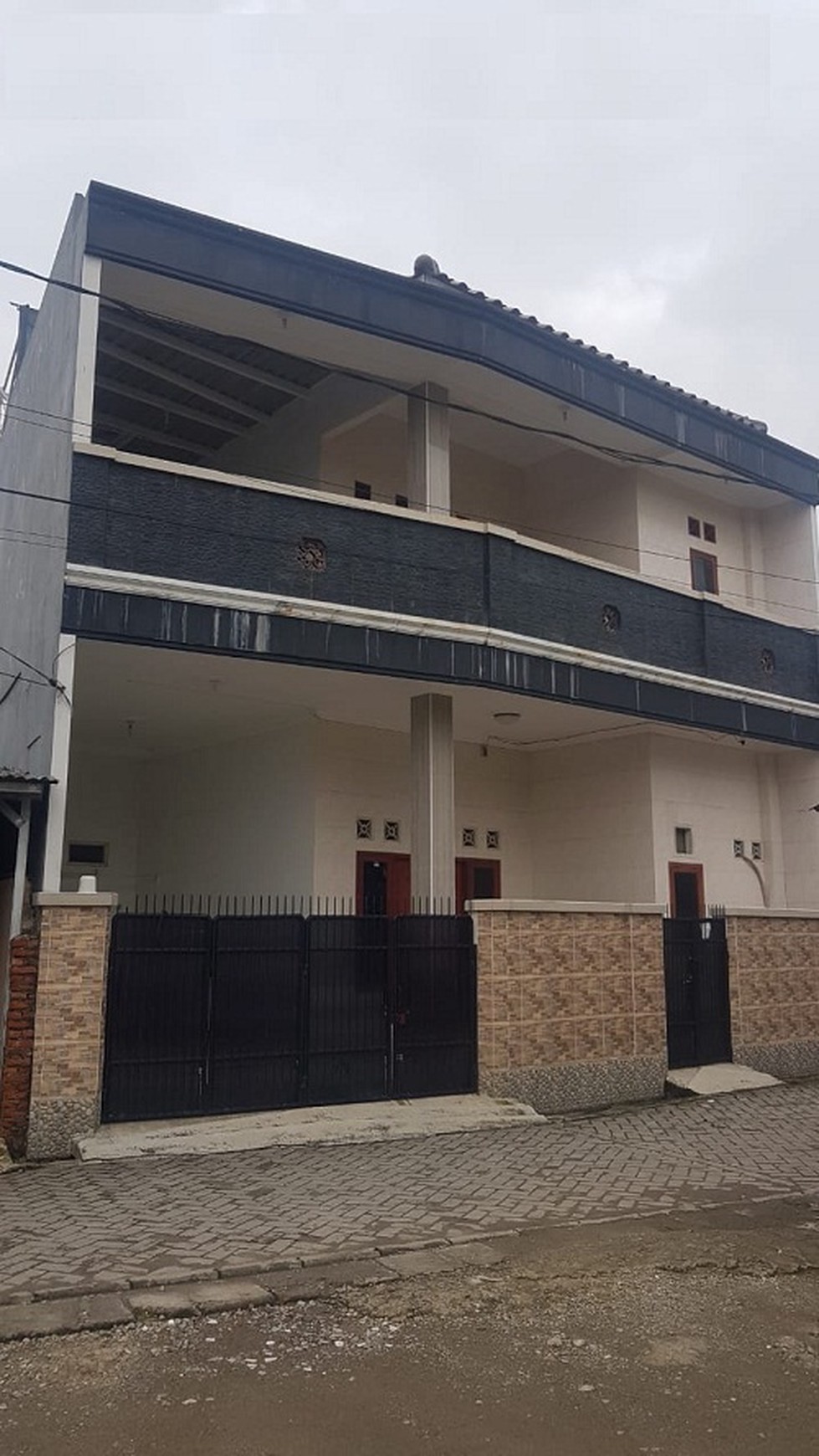 Dijual JL. Dn. Toba 3 Perum 2 Karawaci Tangerang