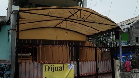 Rumah 2.5 lantai SHM simo gunung barat