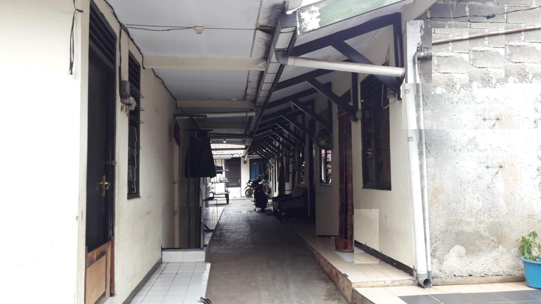 RUMAH kONTRAKAN SIAP HUNI CIKINI 3 BINTARO