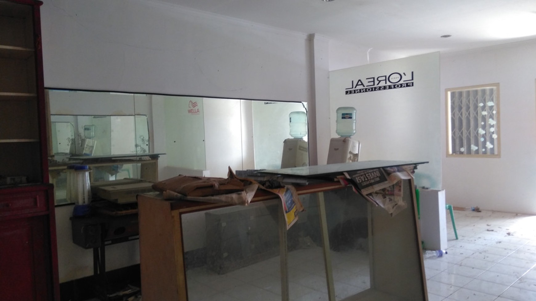 Di sewakan ruko 2 lantai di taman laguna cibubur