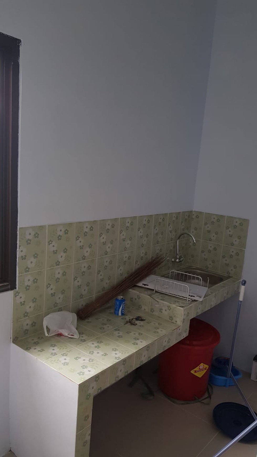 Rumah siap huni di Sawangan