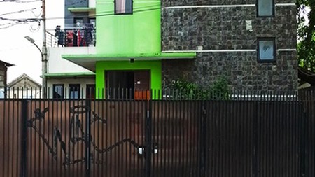 Rumah Kos-kosan ASRI 16 kamar Cempaka Putih