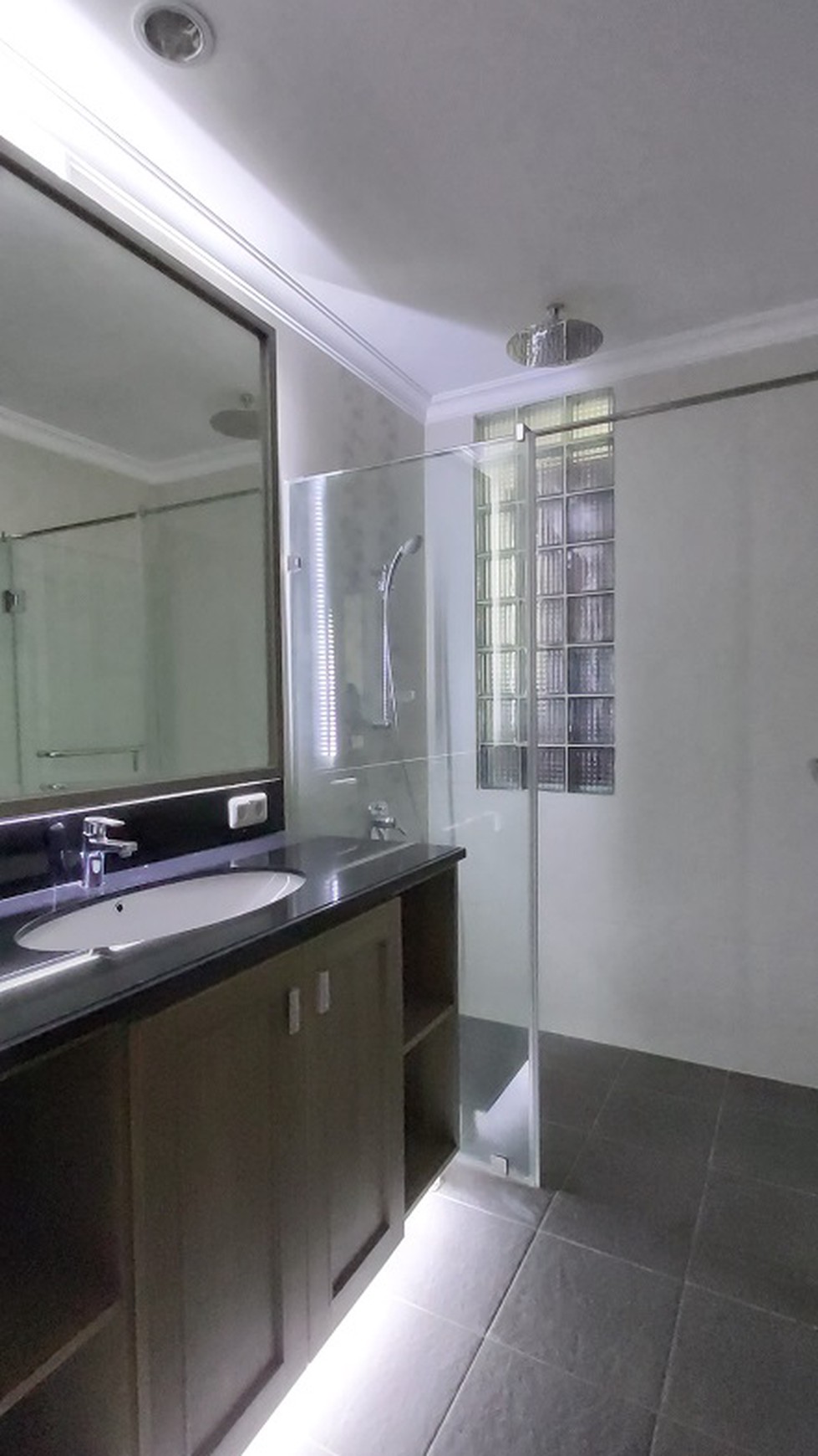 Rumah di Pondok Indah, Jakarta Selatan, Private Pool, Pets are allowed, 3 BR