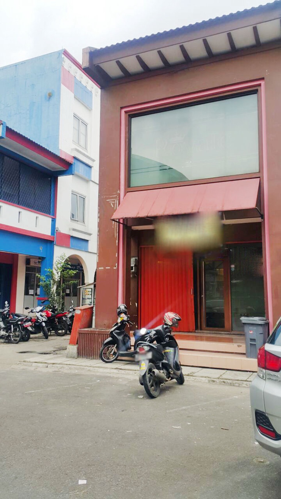 Ruko Strategis di dalam komplek perkantoran kawasan Bintaro Sektor 3A