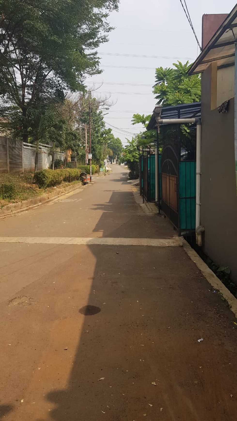 Rumah Murah dan Hoek, Fully Furnished di Kawasan Palem Puri, Ciputat