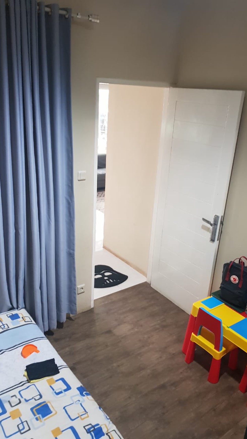 Rumah Murah dan Hoek, Fully Furnished di Kawasan Palem Puri, Ciputat