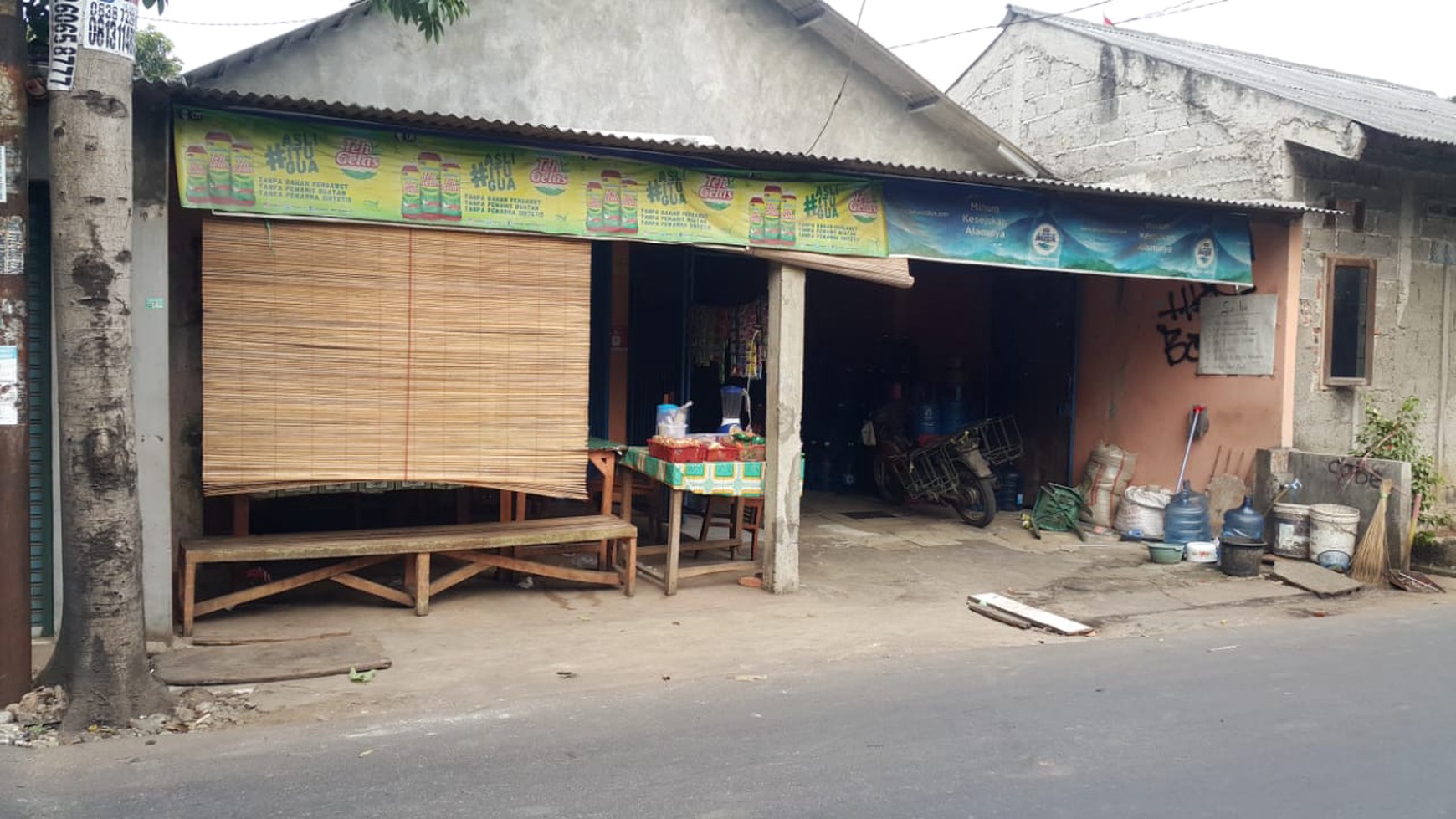 Rumah untuk Investasi di Kawasan Palem Puri, Ciputat