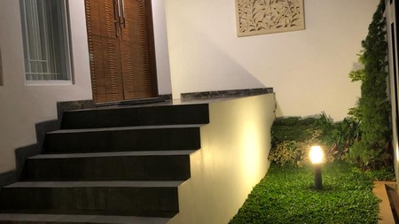 Rumah Cantik dan Siap huni di Kawasan Ciputat