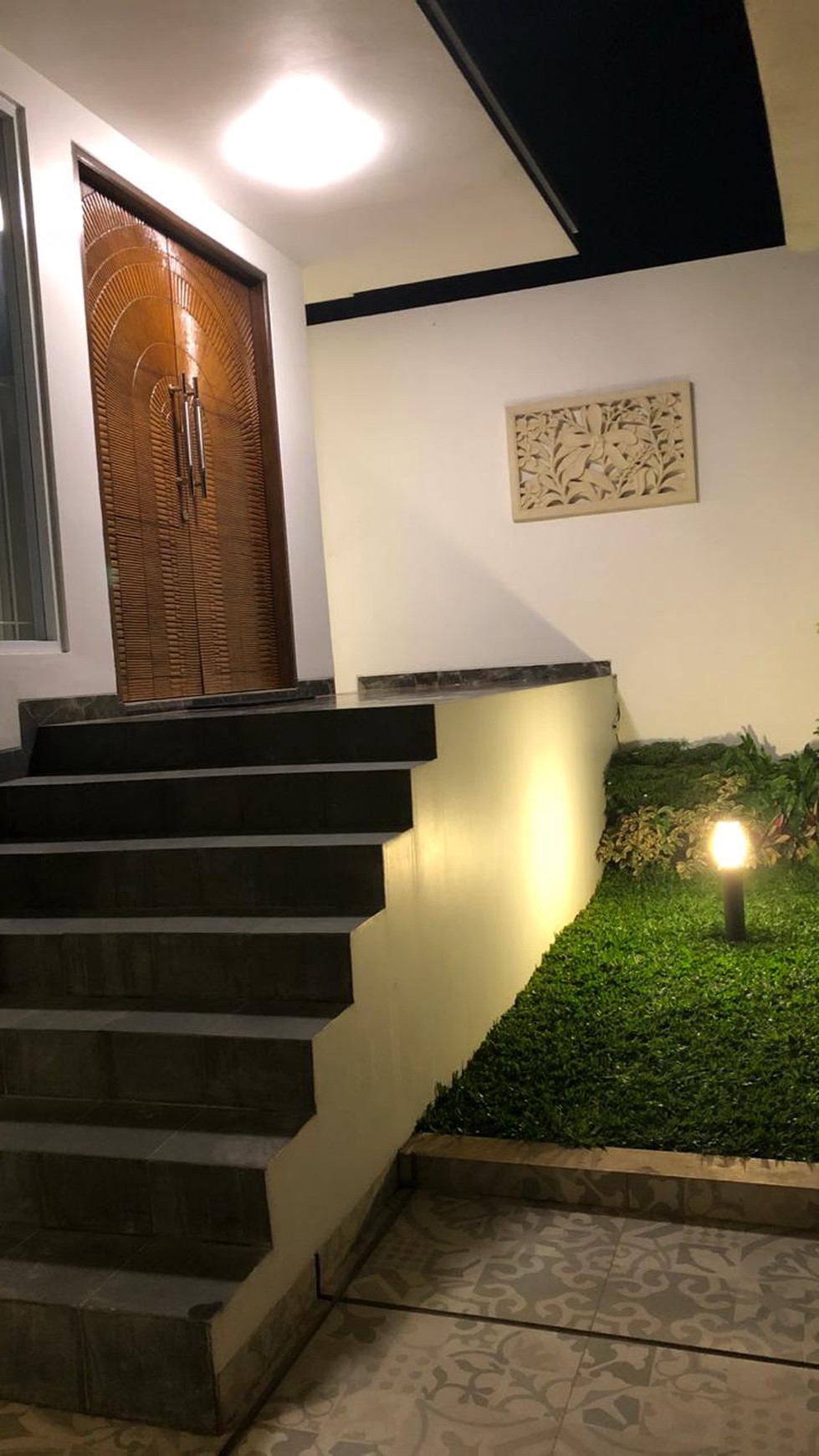 Rumah Cantik dan Siap huni di Kawasan Ciputat