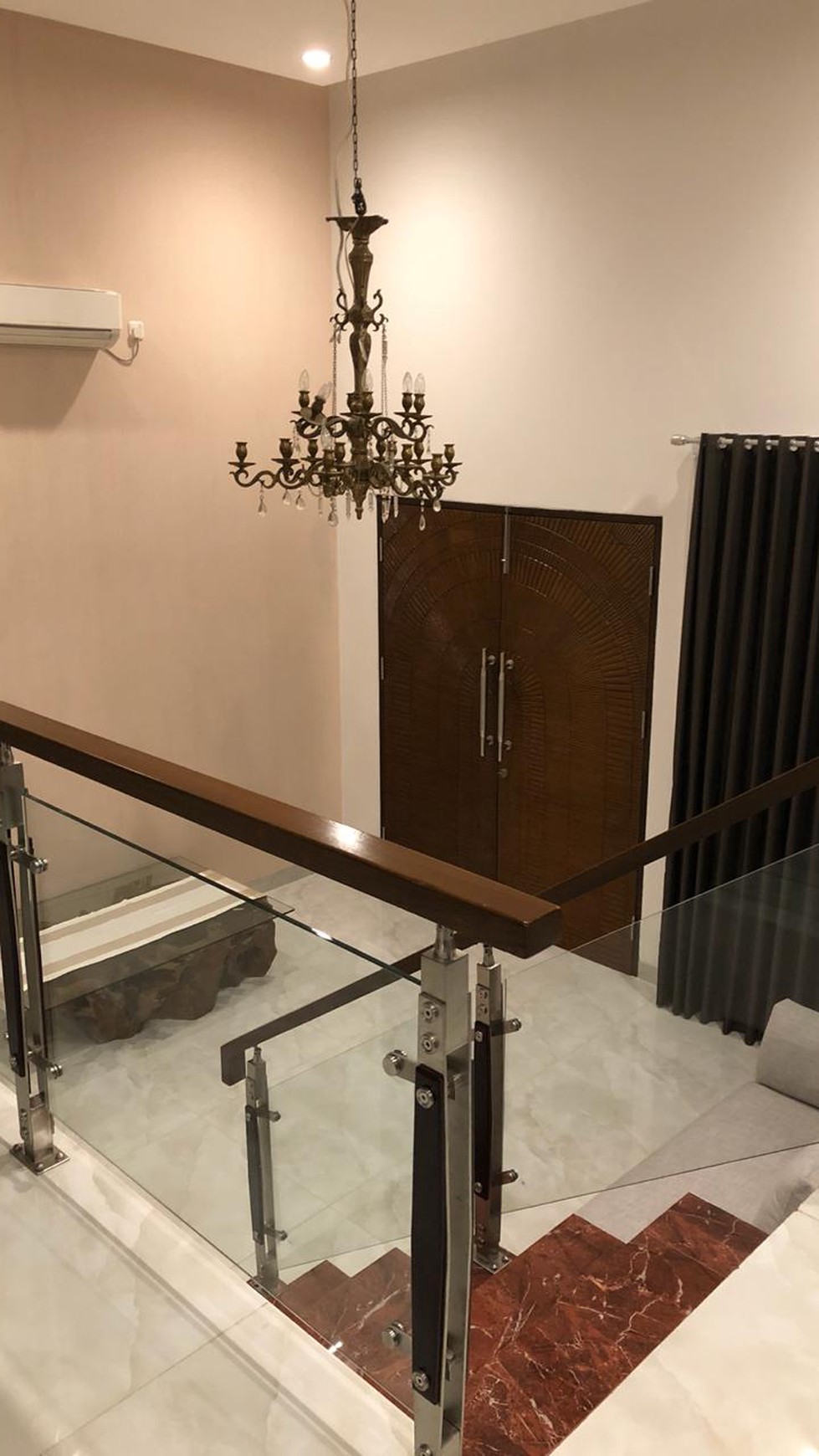 Rumah Cantik dan Siap huni di Kawasan Ciputat