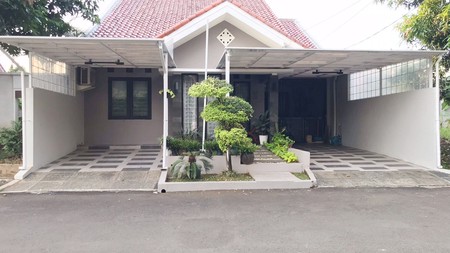 Rumah Cantik dan Siap Huni di Komplek Griya Mandiri