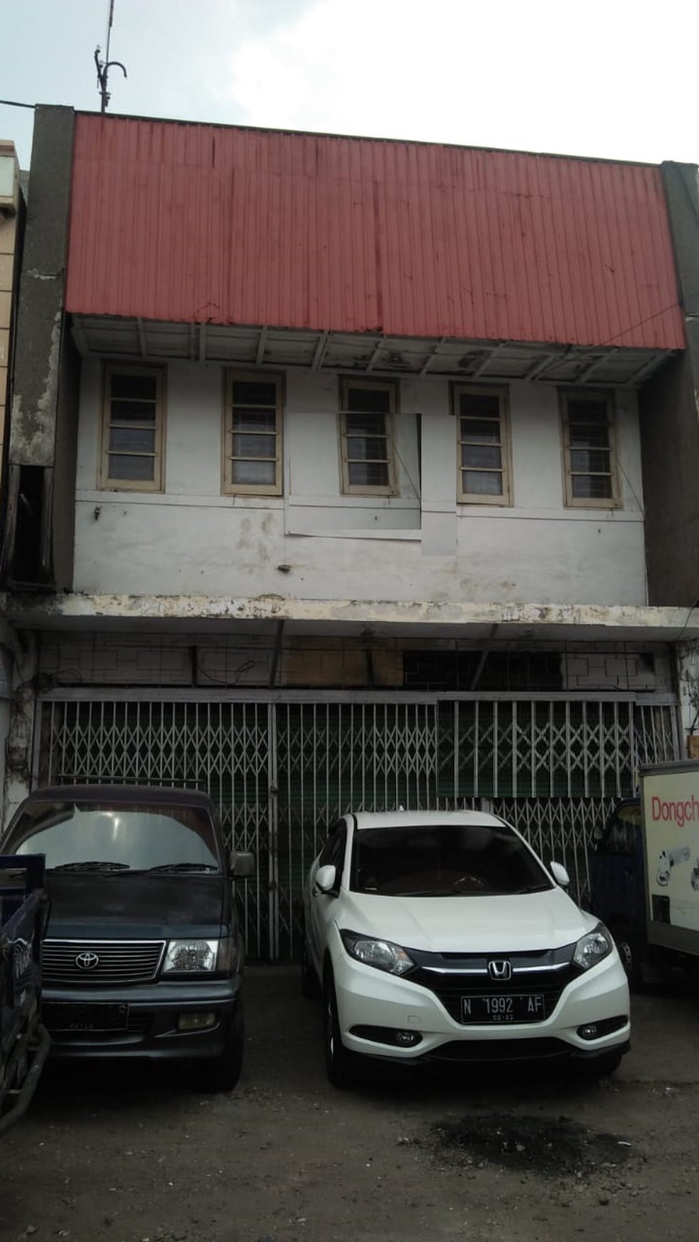 Ruko 2 lantai cocok untuk usaha jalan kalimati