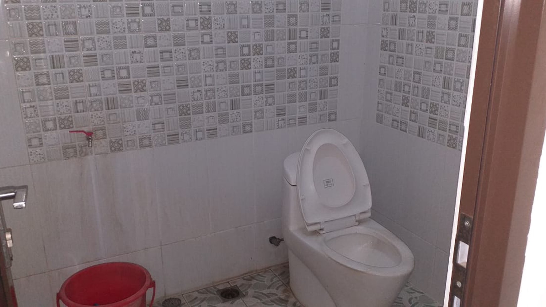 Rumah Siap Huni di Rempoa Jakarta Selatan