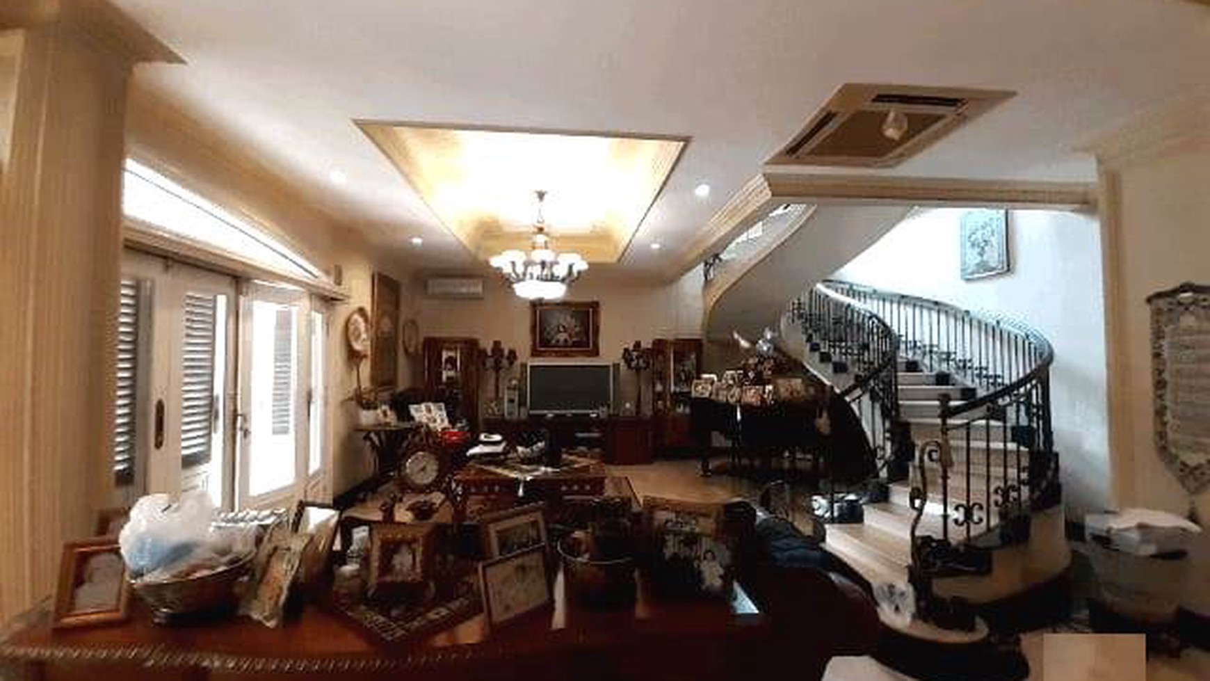 Rumah LUX esklusive di rempoa jakarta selatan