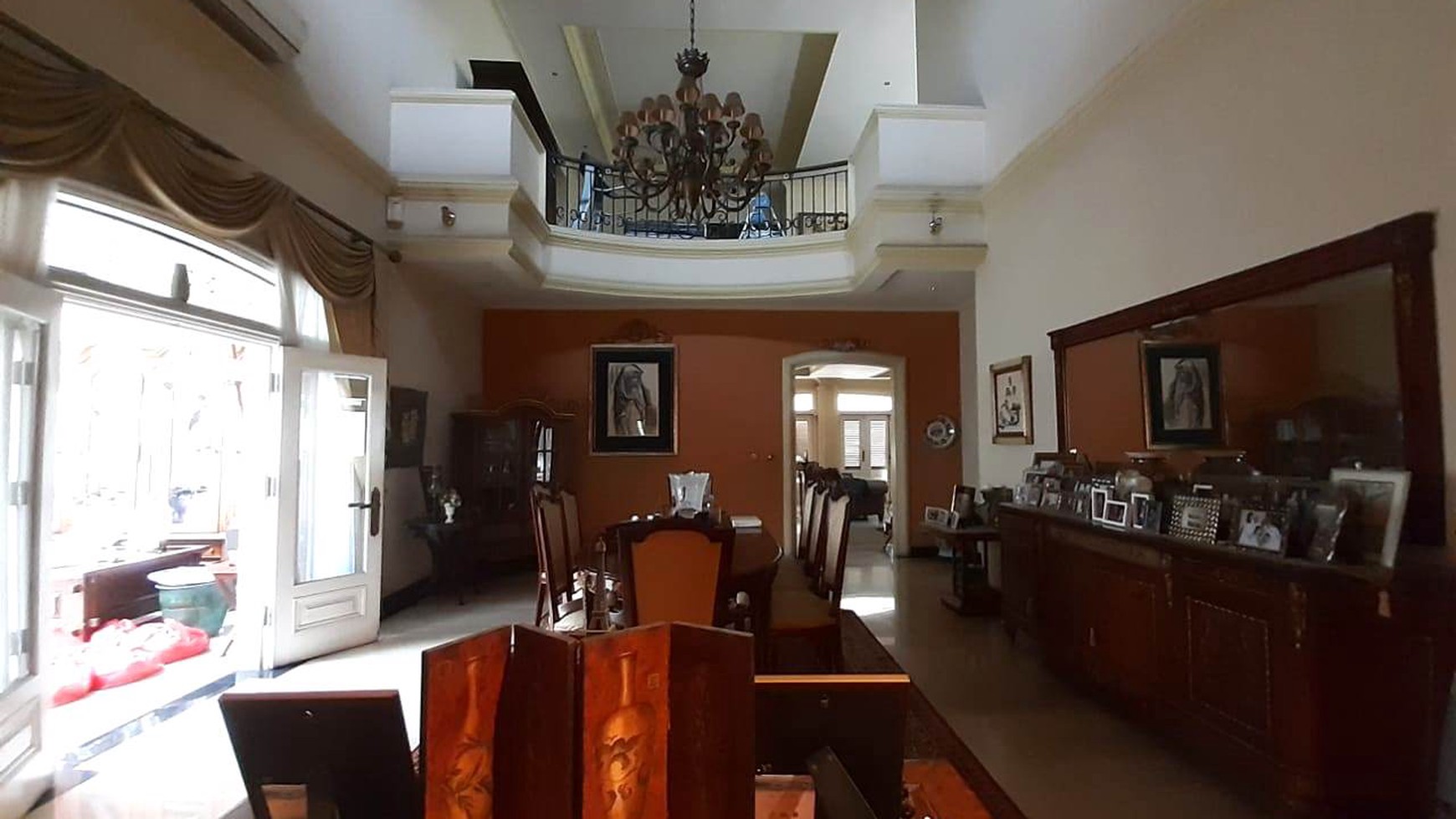 Rumah LUX esklusive di rempoa jakarta selatan