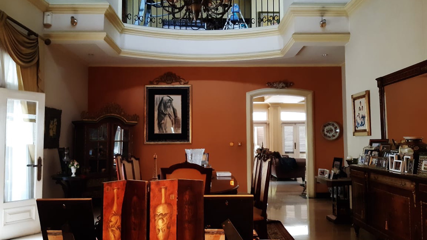 Rumah LUX esklusive di rempoa jakarta selatan