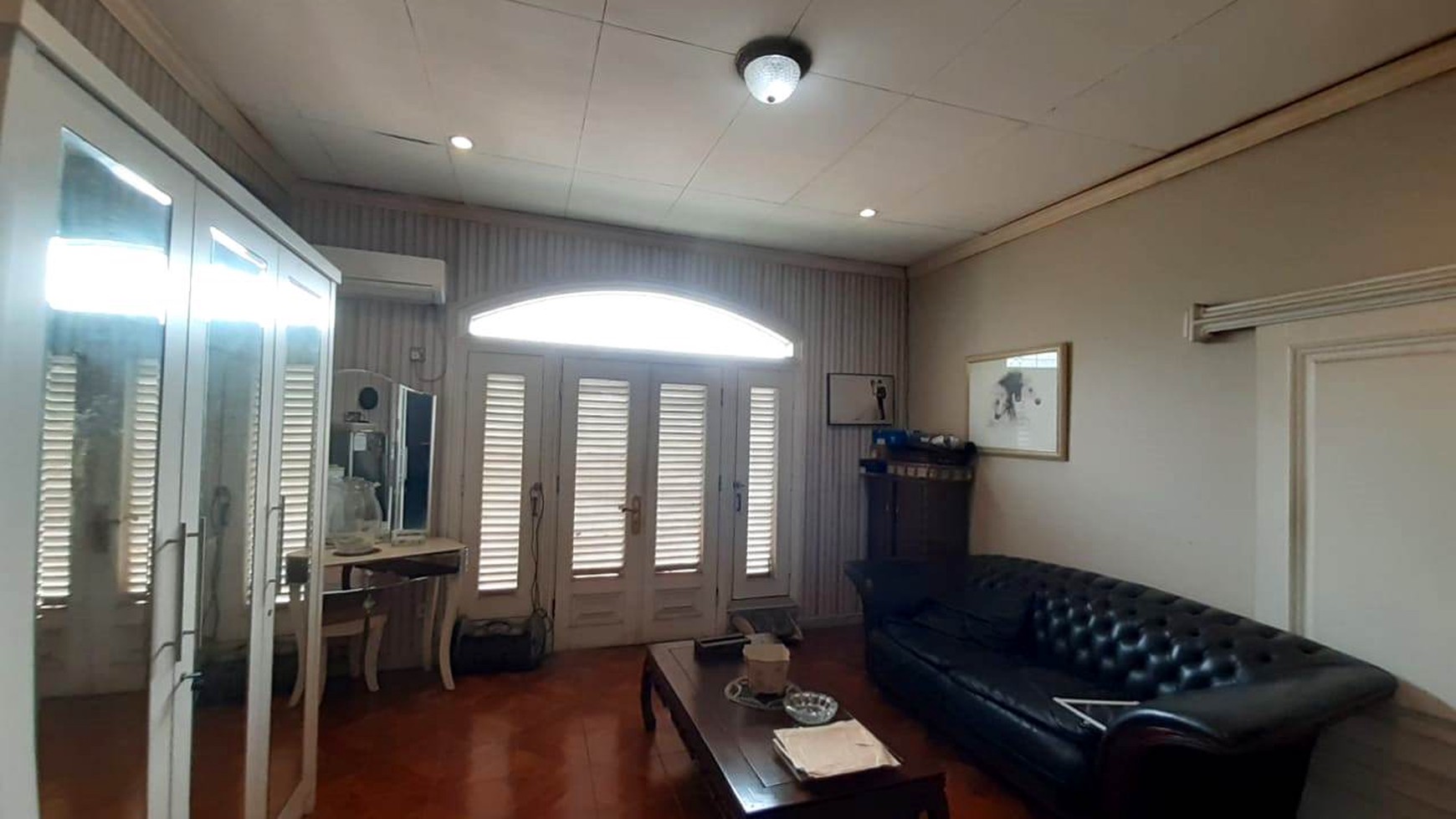 Rumah LUX esklusive di rempoa jakarta selatan