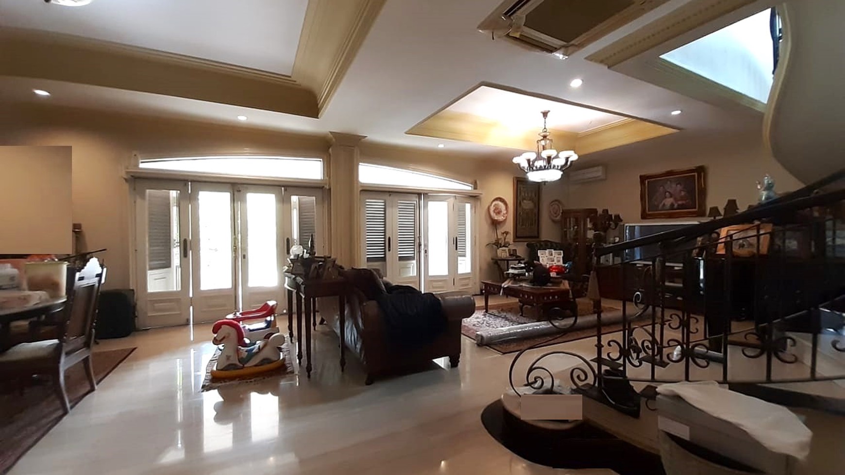 Rumah LUX esklusive di rempoa jakarta selatan