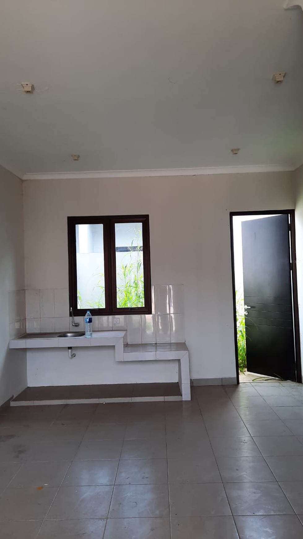 Rumah Botanica Valley Luas 105m2