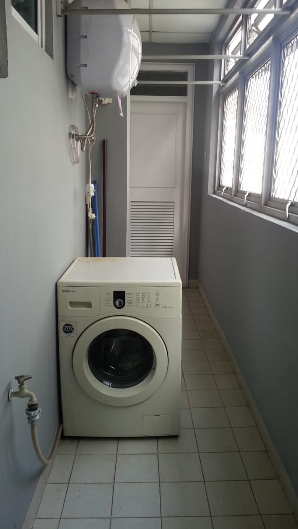 Jual Apartemen di ITC Permata Hijau Unit Bagus... JUAL / SEWA