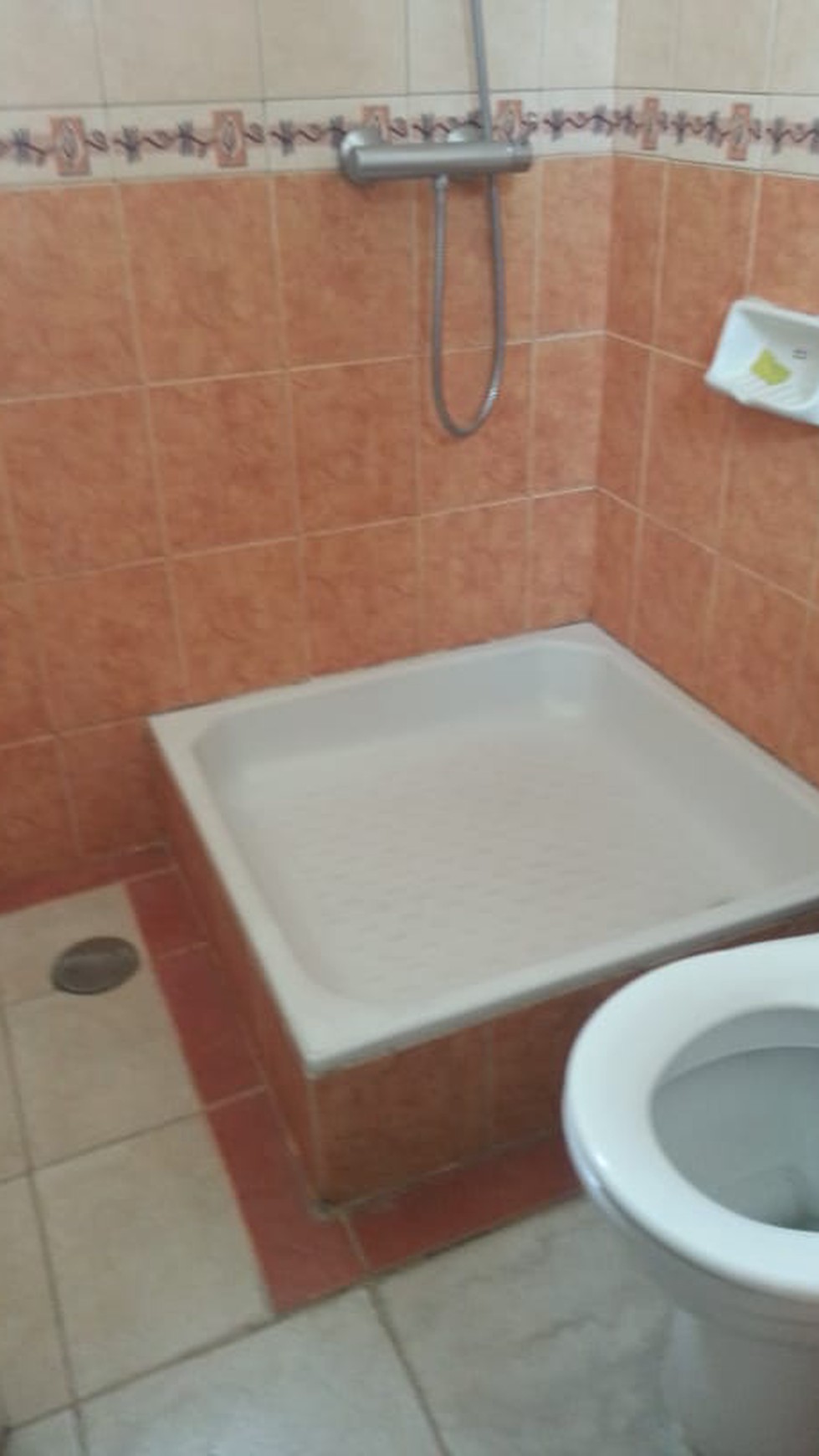 Jual Apartemen di ITC Permata Hijau Unit Bagus... JUAL / SEWA