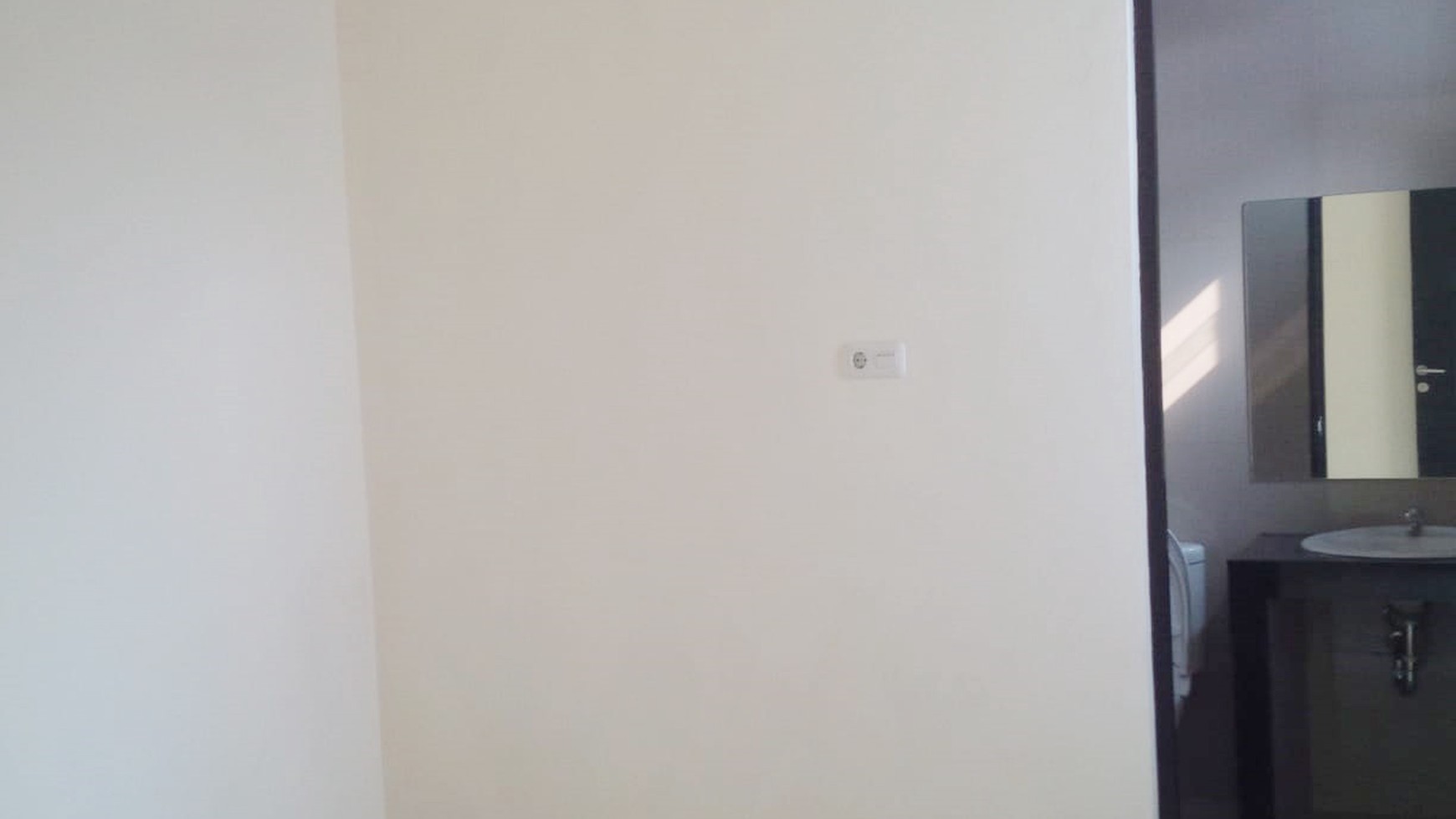 HOTSALE! Rumah Baru 2 lantai dengan harga murah di Bintaro