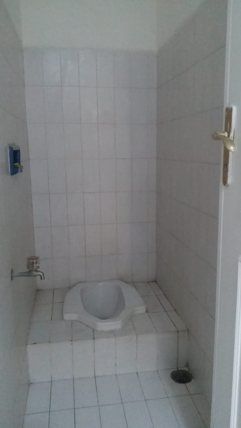 Disewa Rumah Di JL. Gn. Putri - Taman Bromo - Lippo Karawaci - Tangerang