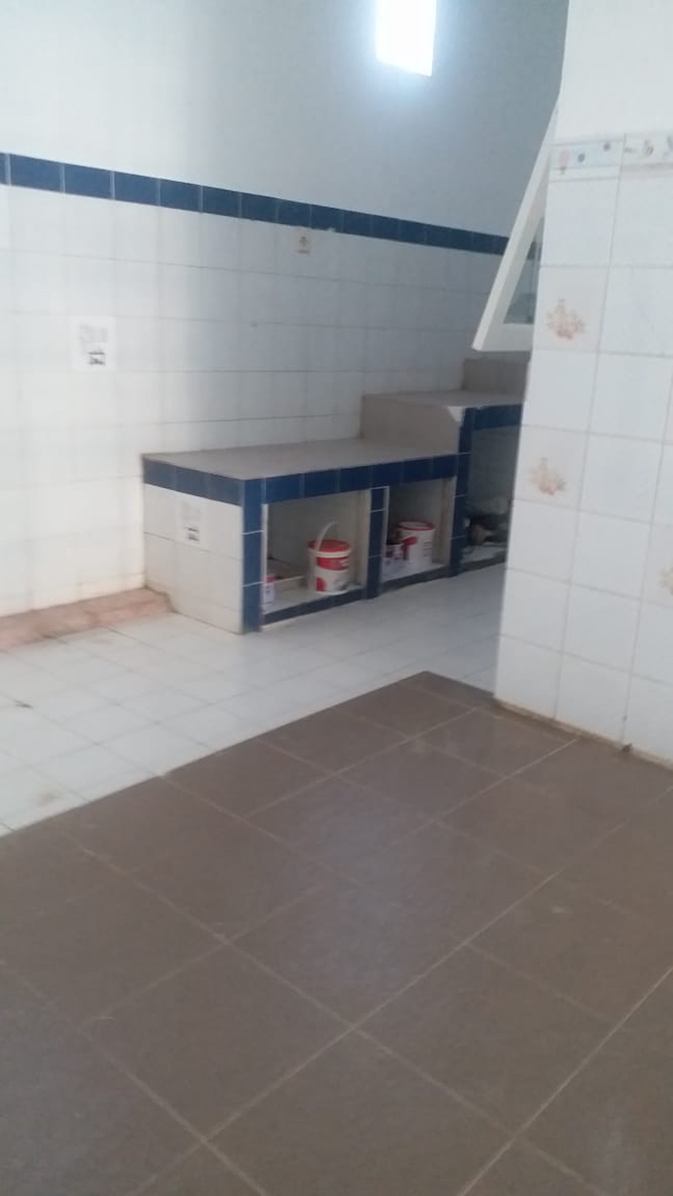 Disewa Rumah Di JL. Gn. Putri - Taman Bromo - Lippo Karawaci - Tangerang