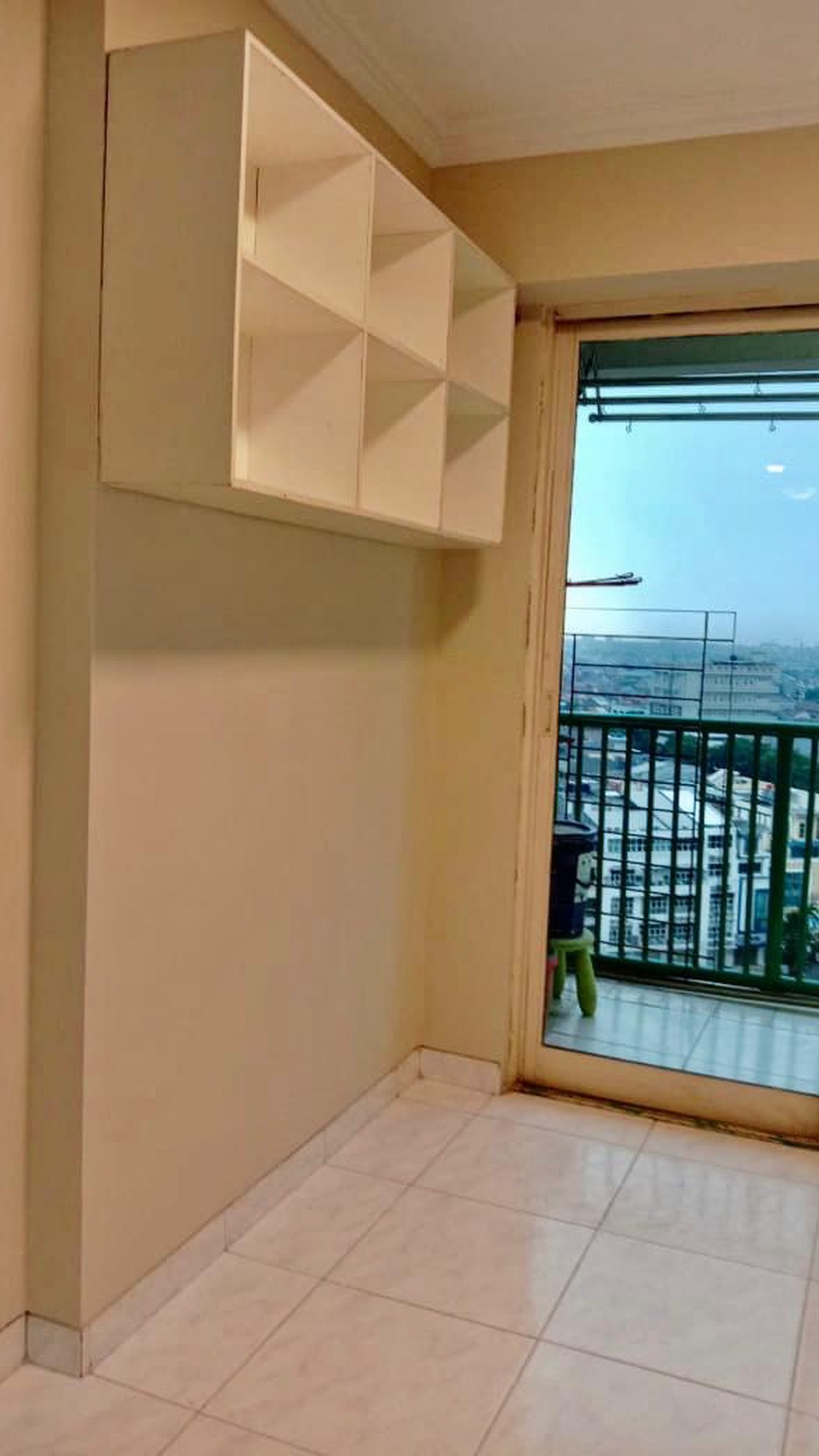 Lokasi strategis dan Prestisus