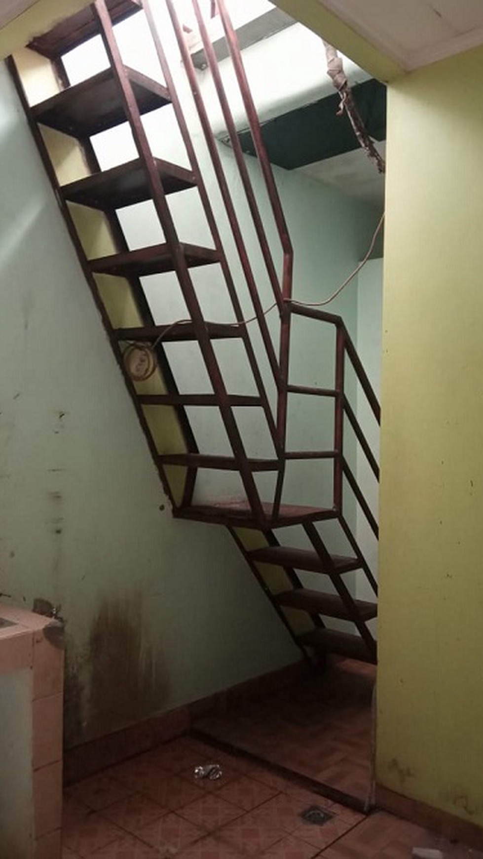 Rumah Di JL. Vanda - Palem Smei - Karawaci Tangerang