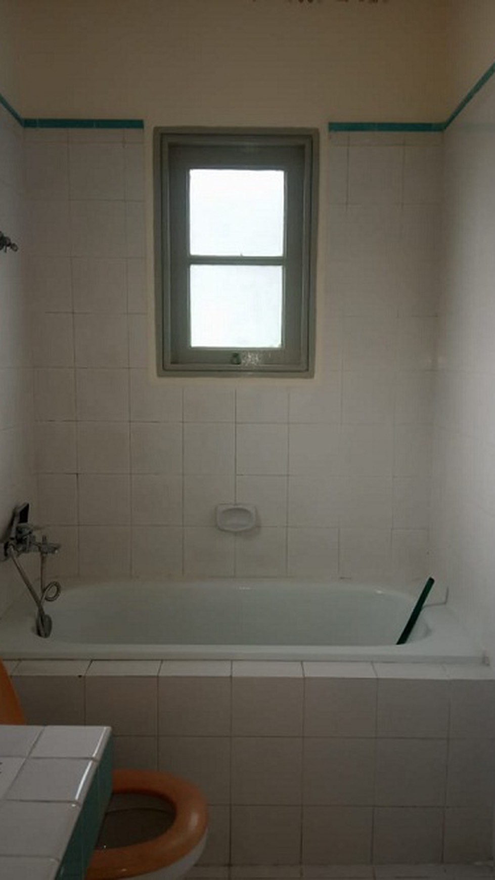 Rumah Di JL. Vanda - Palem Smei - Karawaci Tangerang