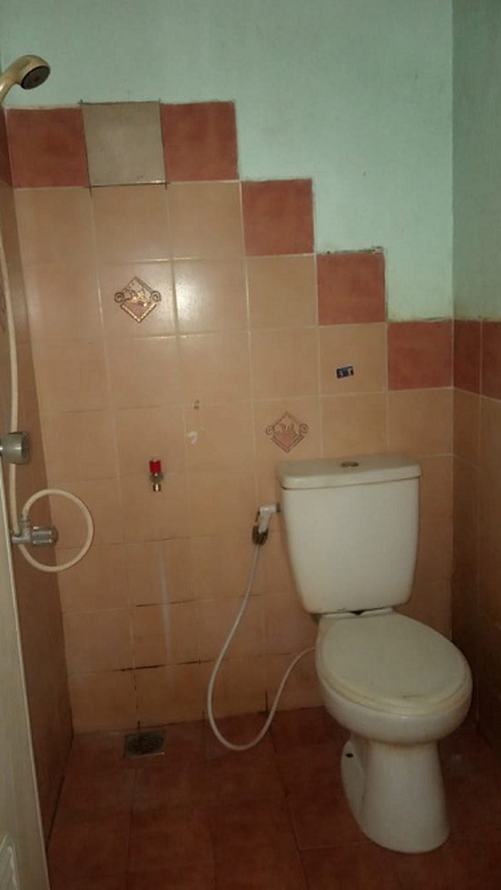 Rumah Di JL. Vanda - Palem Smei - Karawaci Tangerang