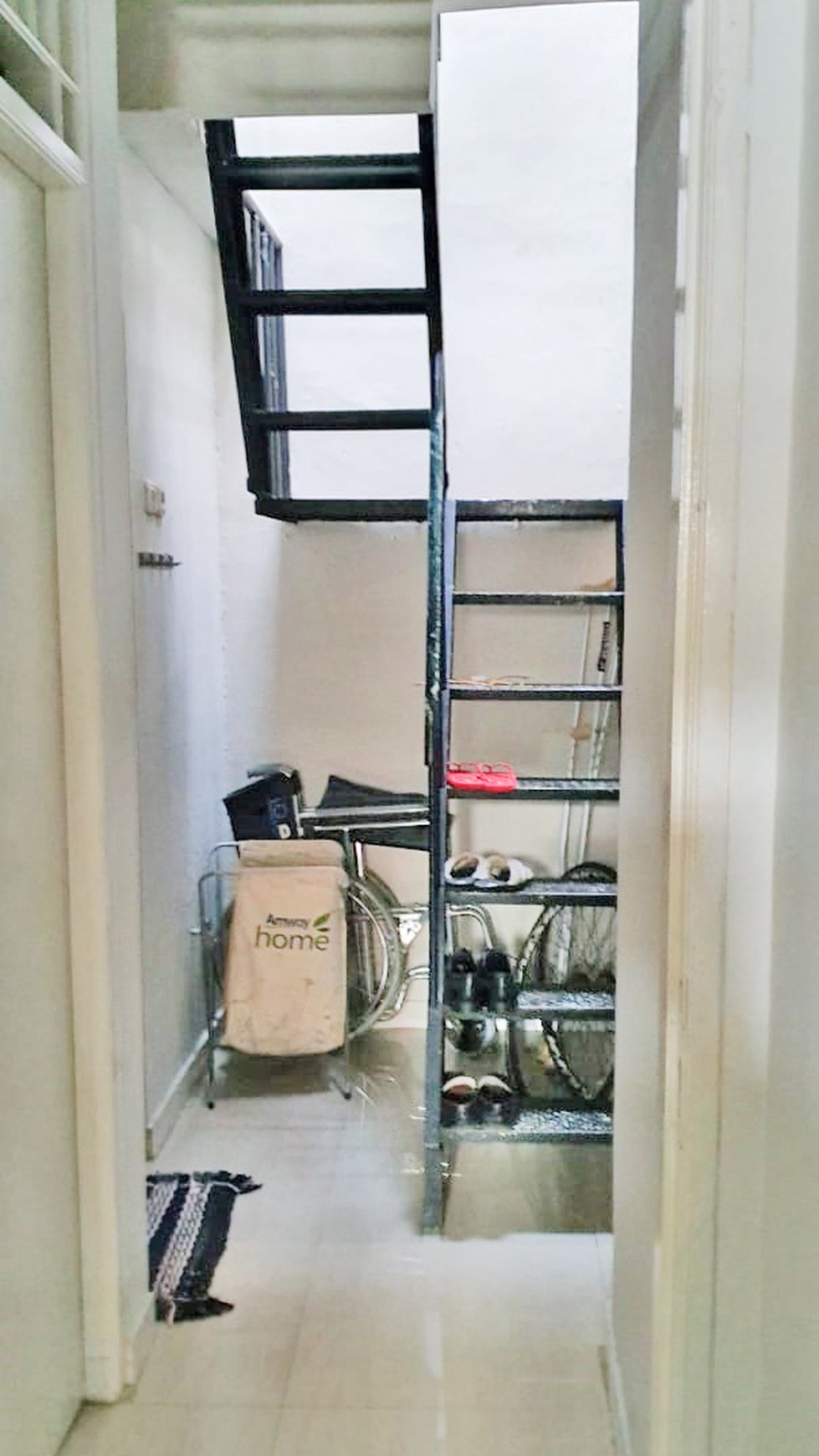 HOTSALE! Rumah Siap Huni dan Murah di dalam Cluster Bintaro Sektor 9