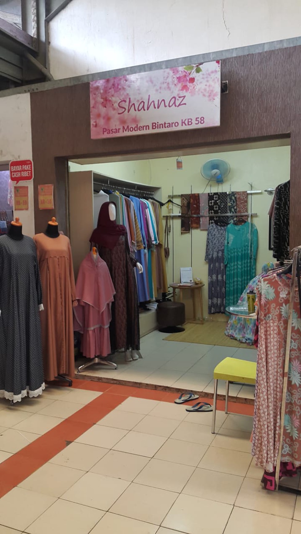 Kios Murah dan Strategis di Pasar Modern, Bintaro