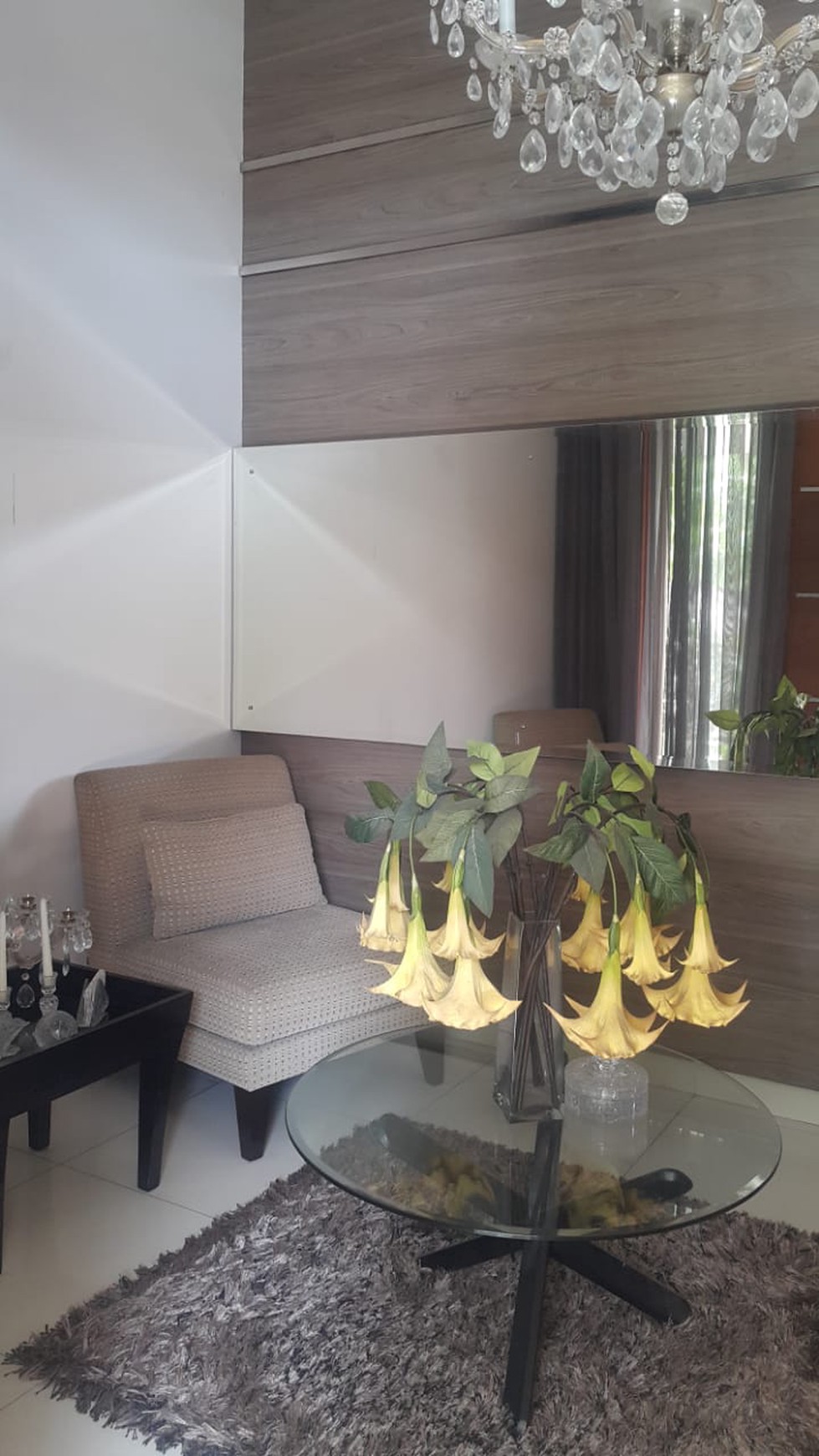 Rumah Cantik dengan halaman belakang di Puri Bintaro