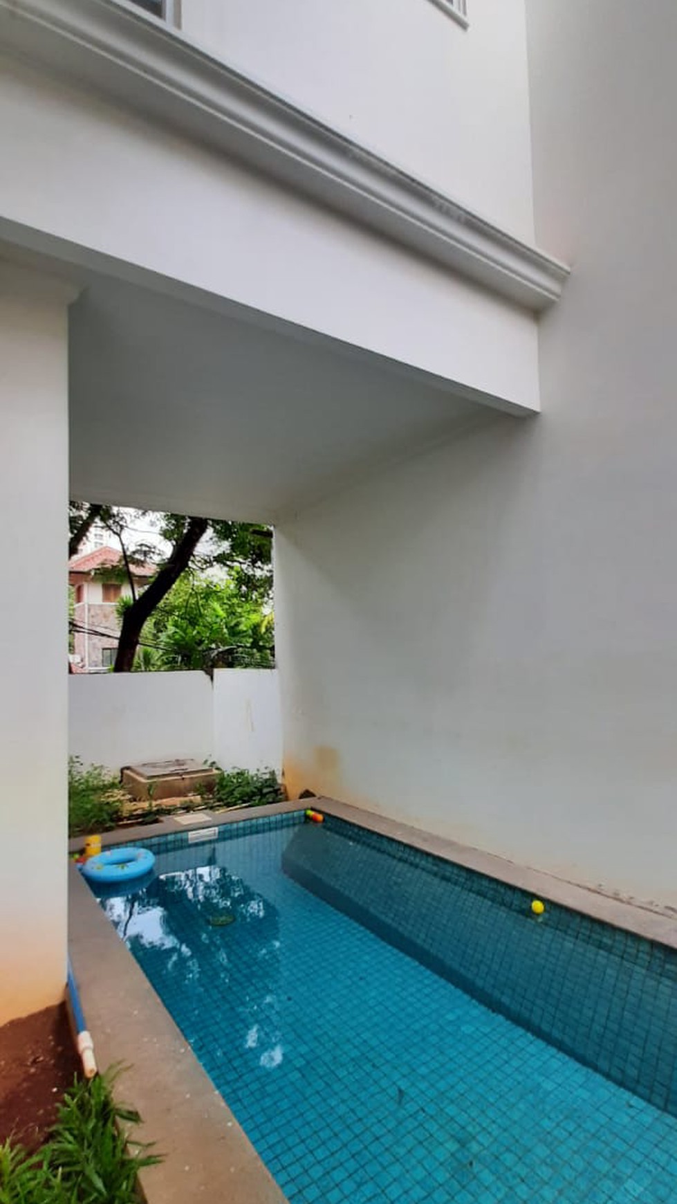 Rumah cantik, brand new di bintaro pesanggrahan