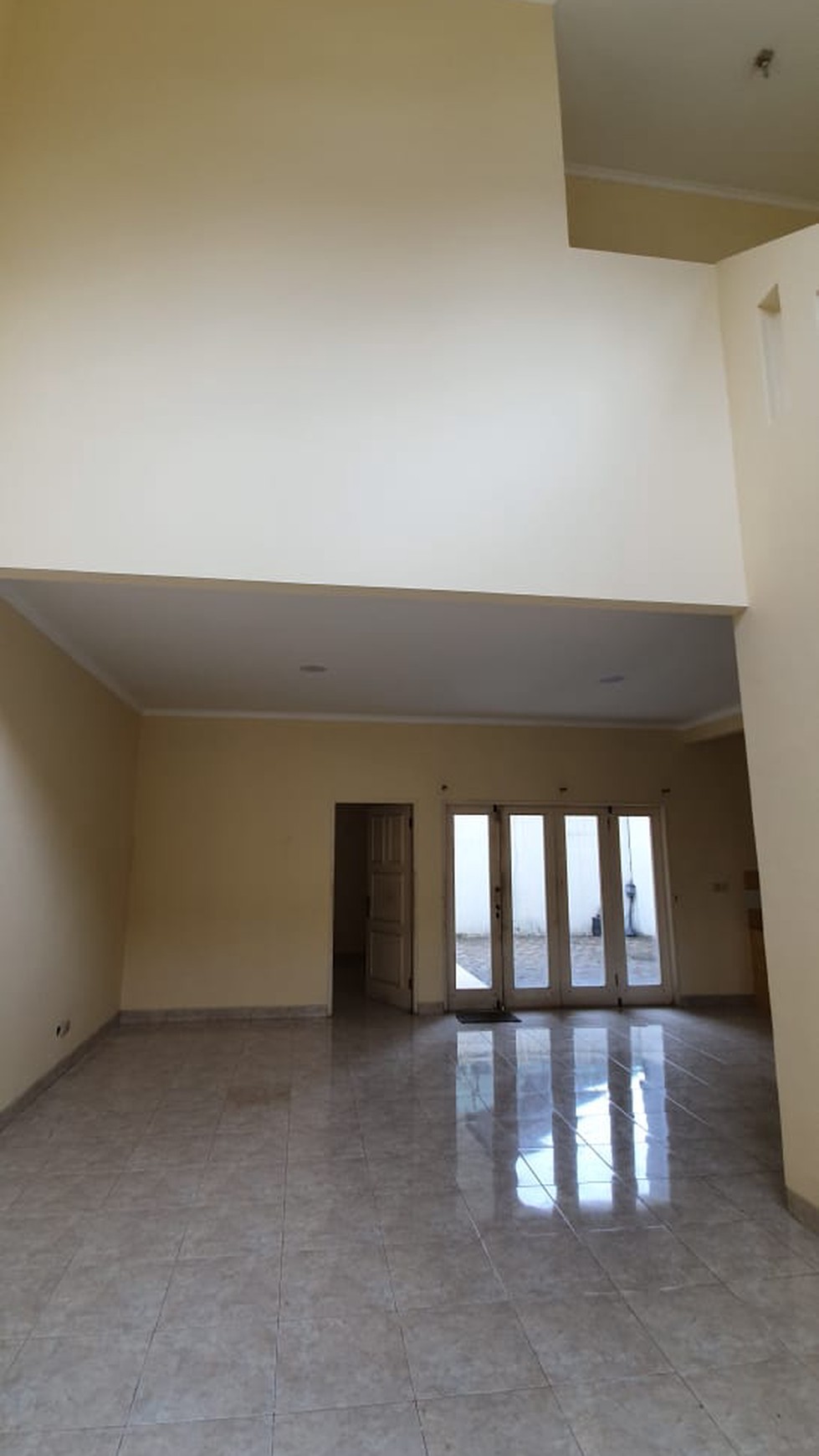 Rumah siap huni di BSD